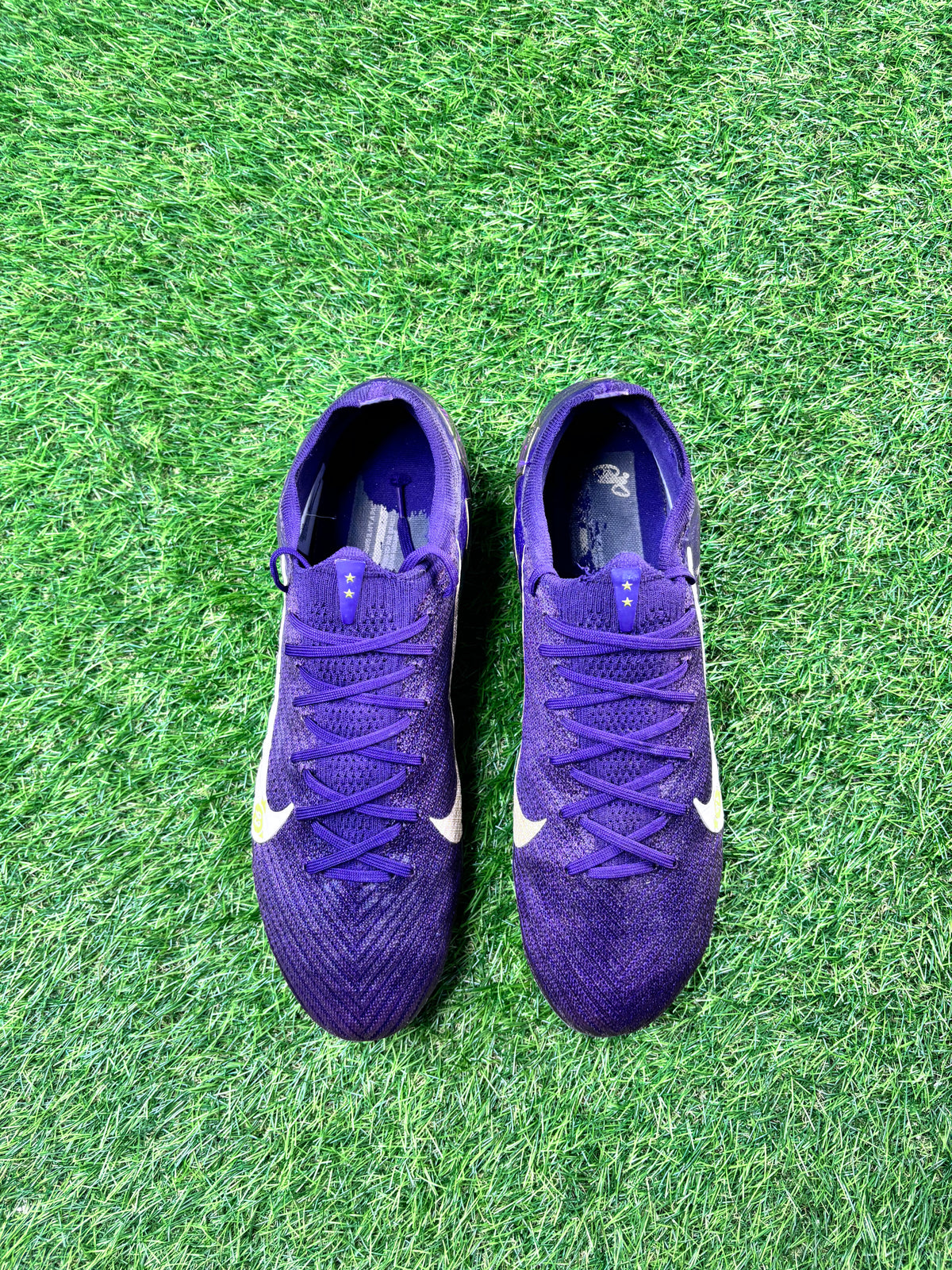 Nike Mercurial Vapor 16 Elite - UK 9