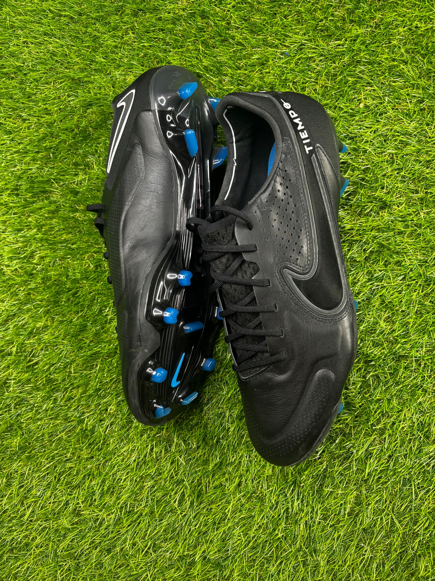 Nike Tiempo Legend 10 Elite - UK 10