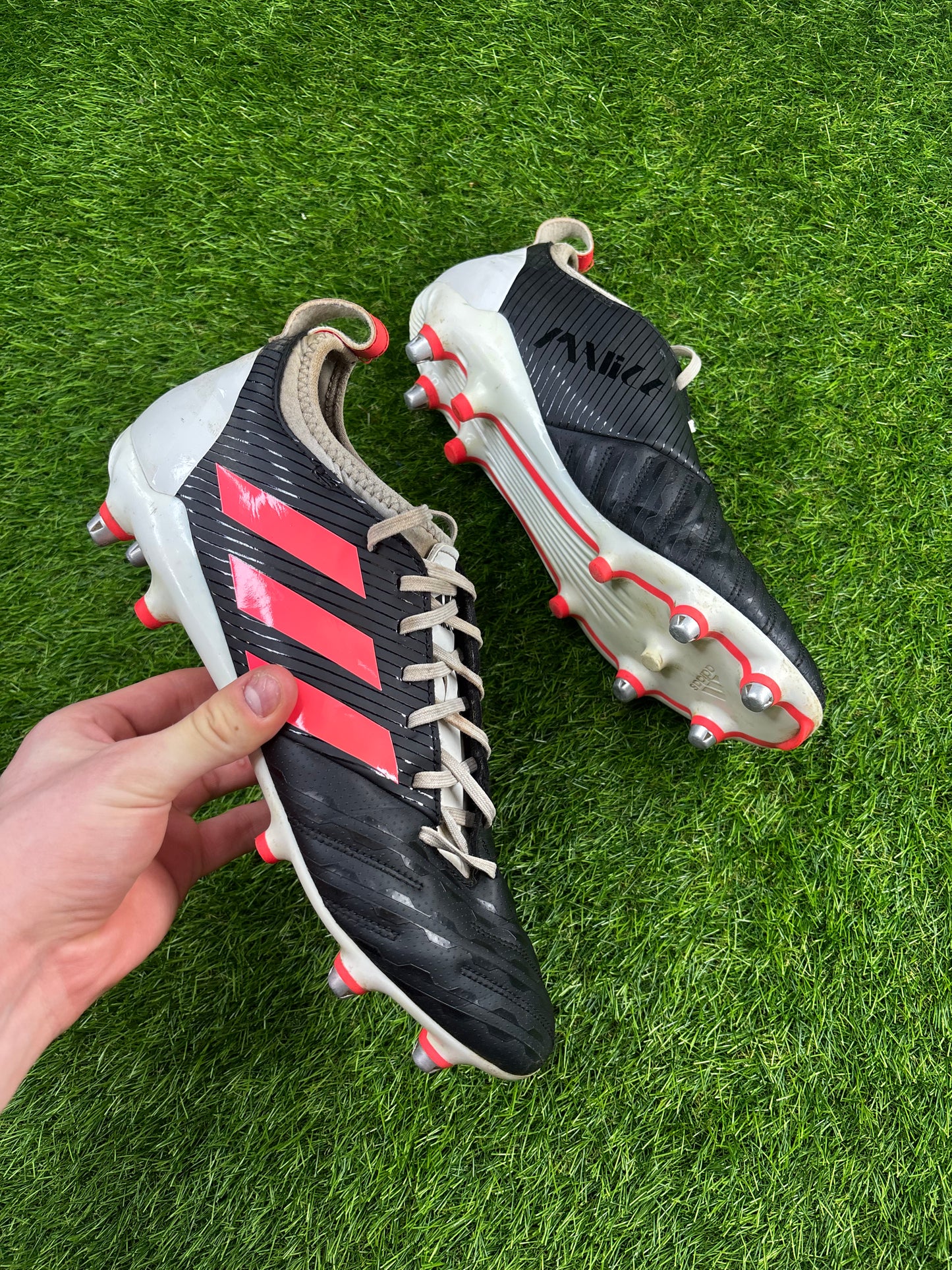 Adidas Predator Malice Sg - UK 11