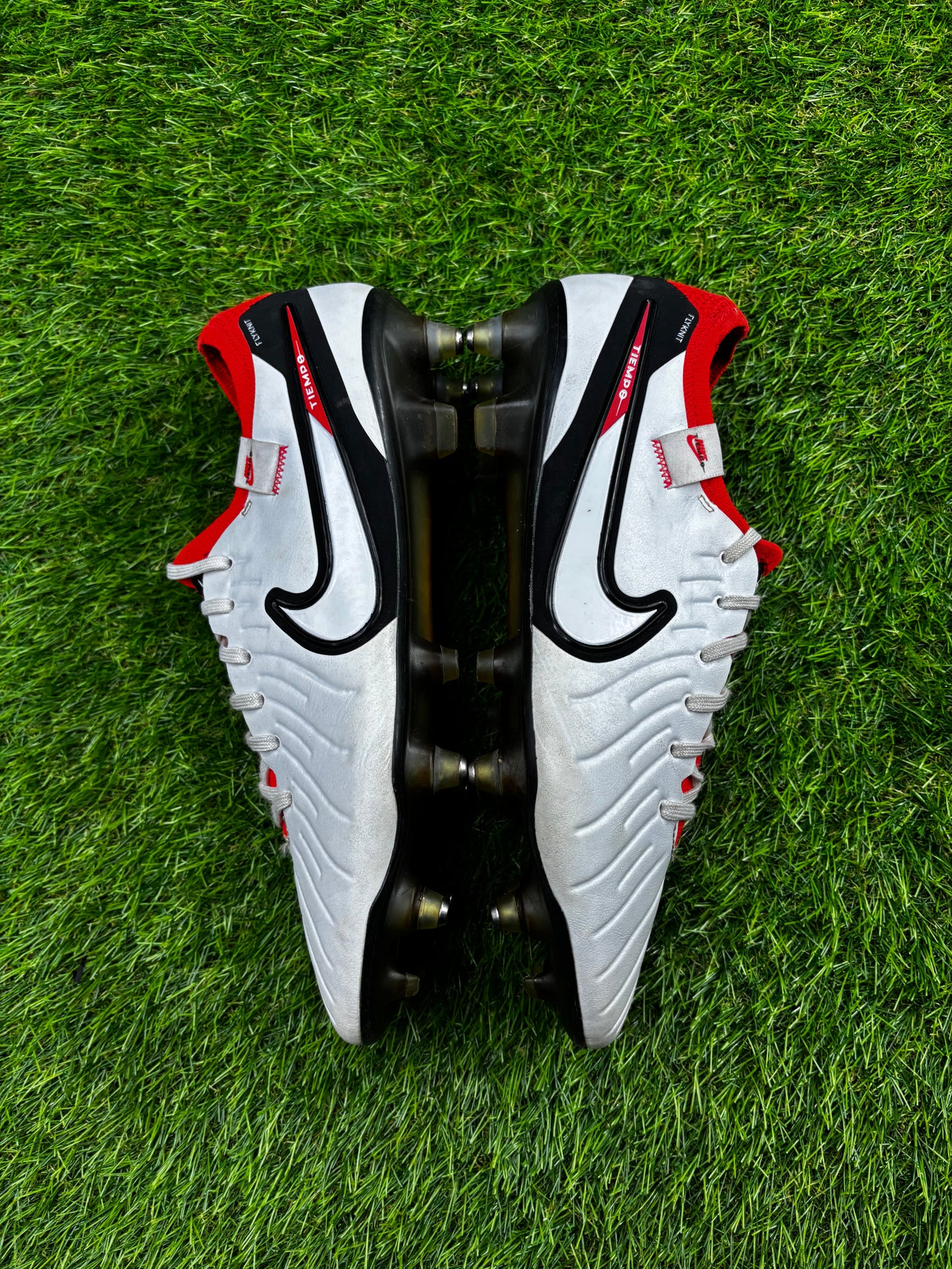 Nike Tiempo Legend 10 Elite- Uk 8