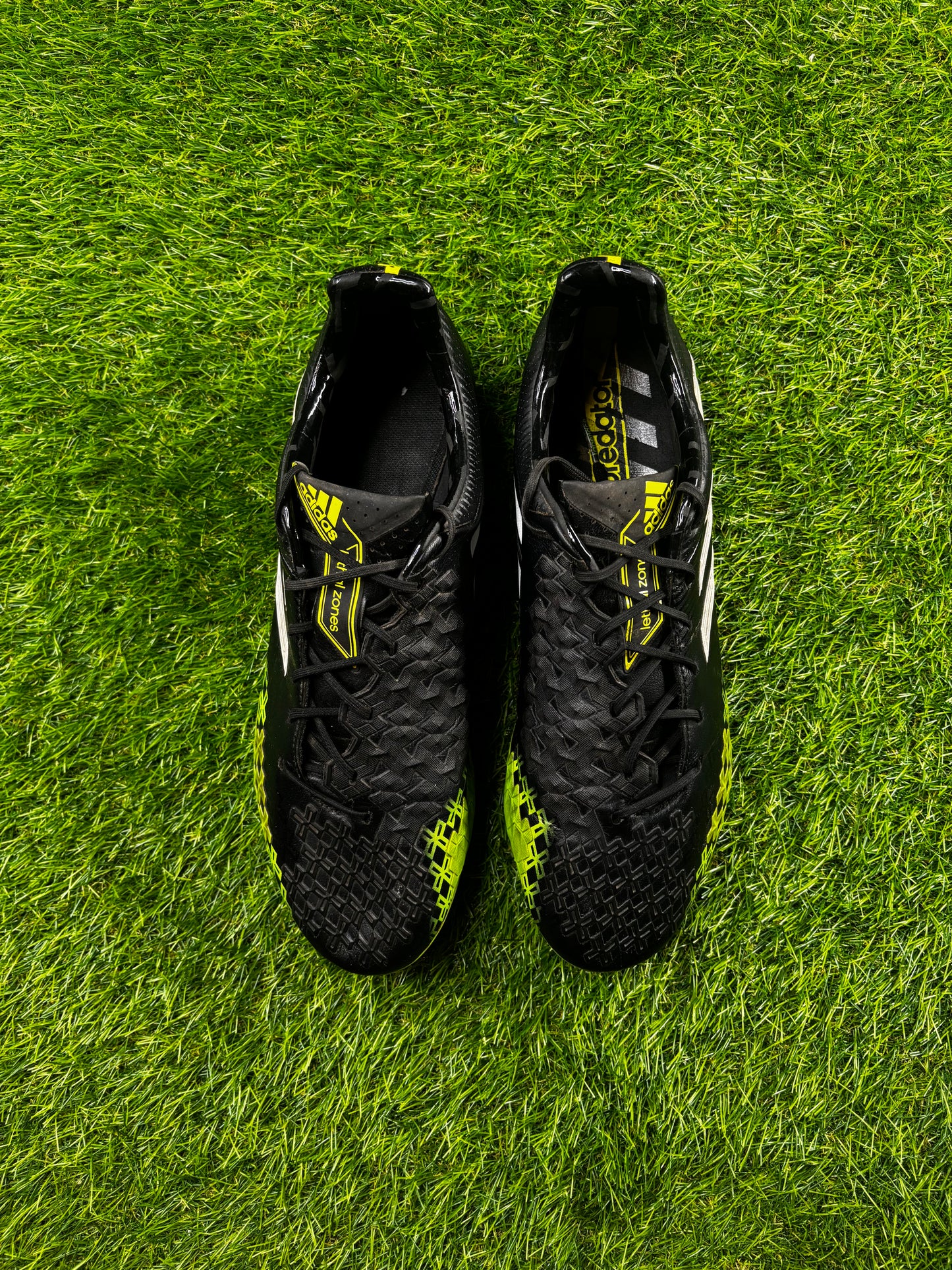 Adidas Predator LZ SG - UK 9.5