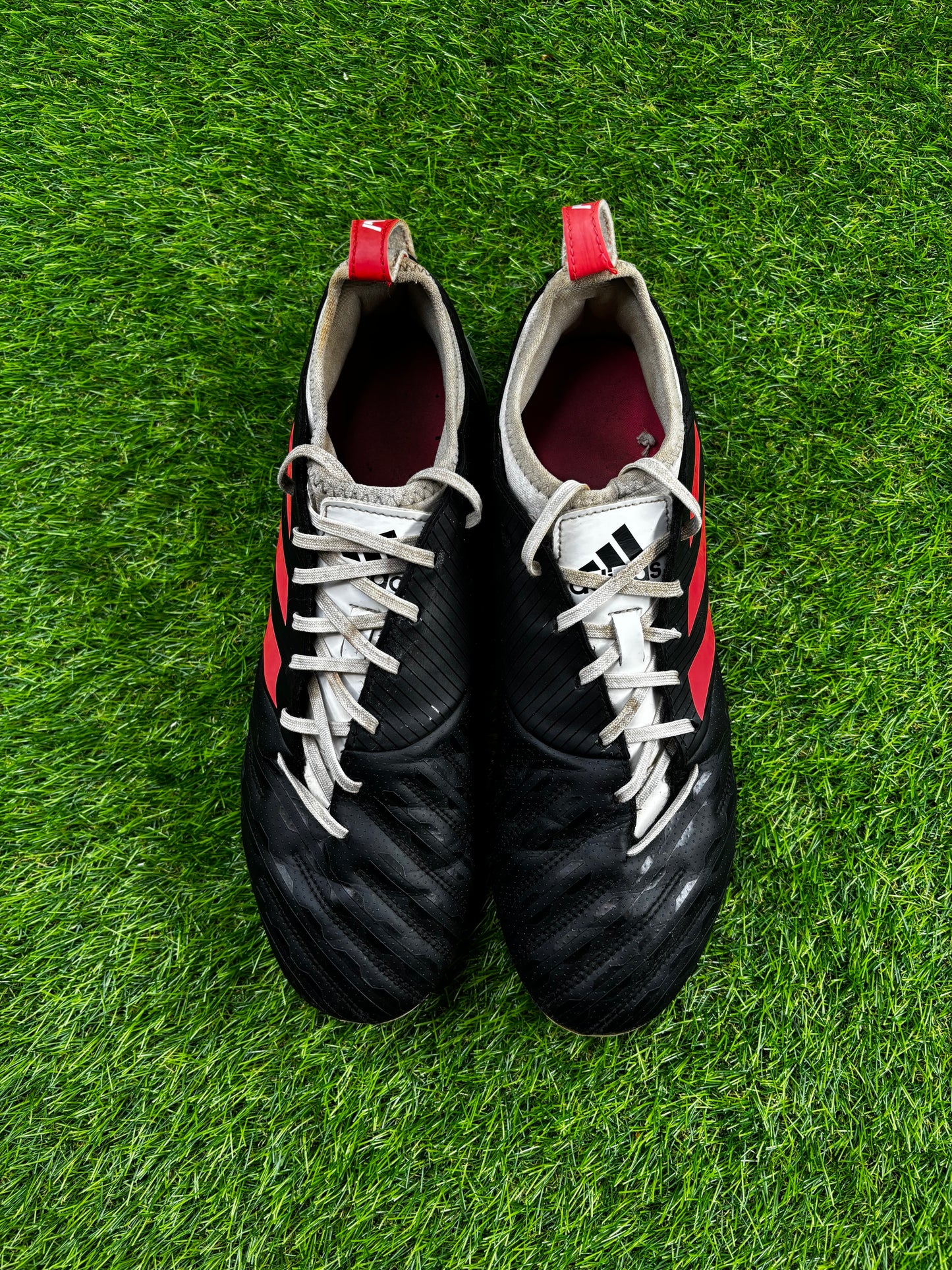 Adidas Predator Malice Sg - UK 11