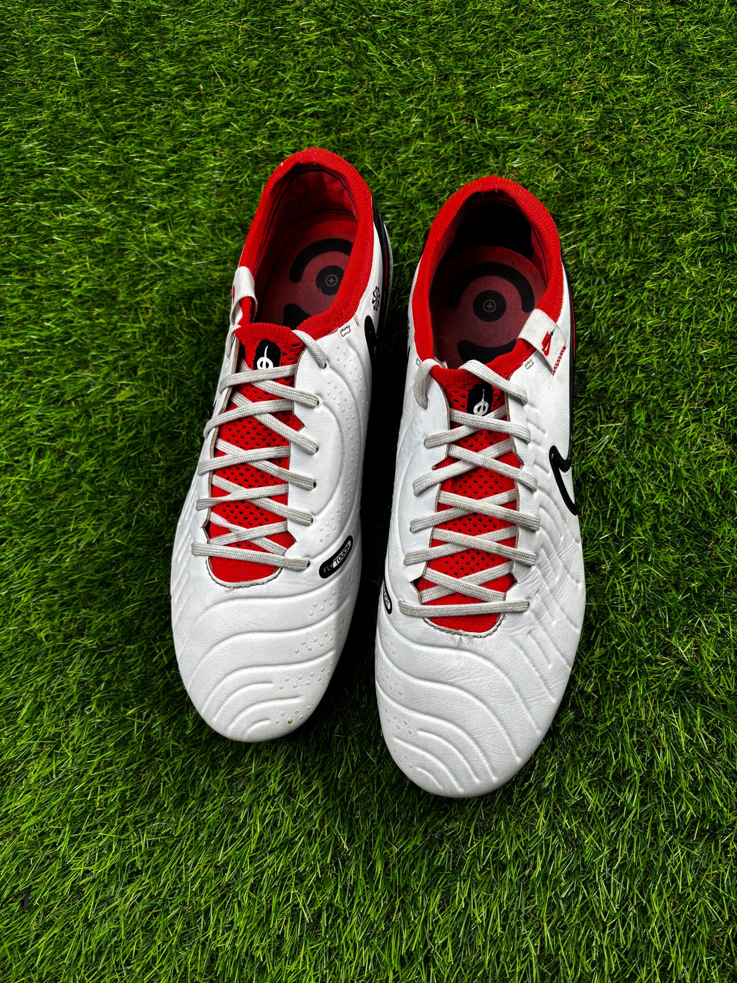 Nike Tiempo Legend 10 Elite- Uk 8