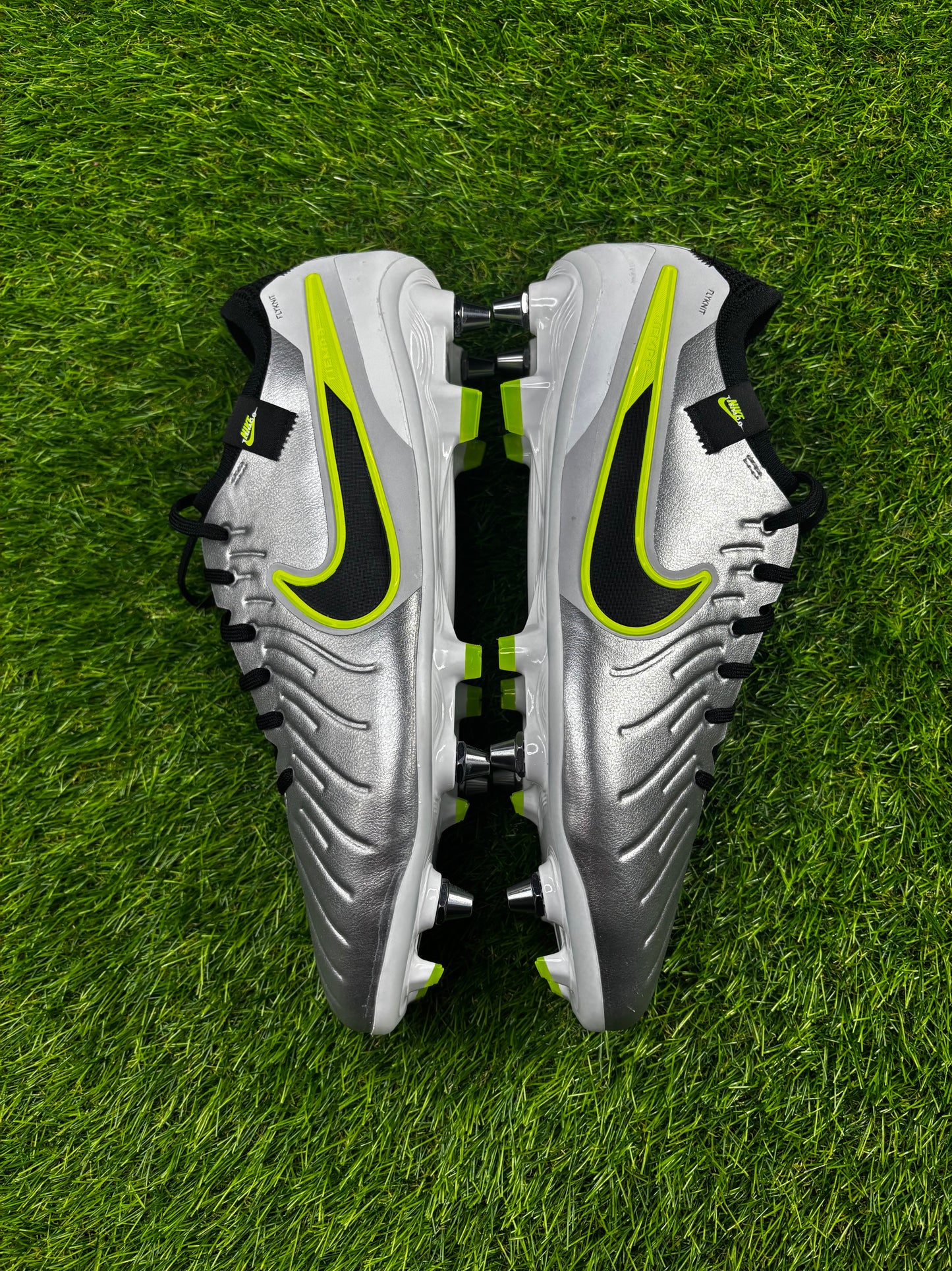 Nike Tiempo Legend 10 Elite SG - UK 8.5,9.5,10,13