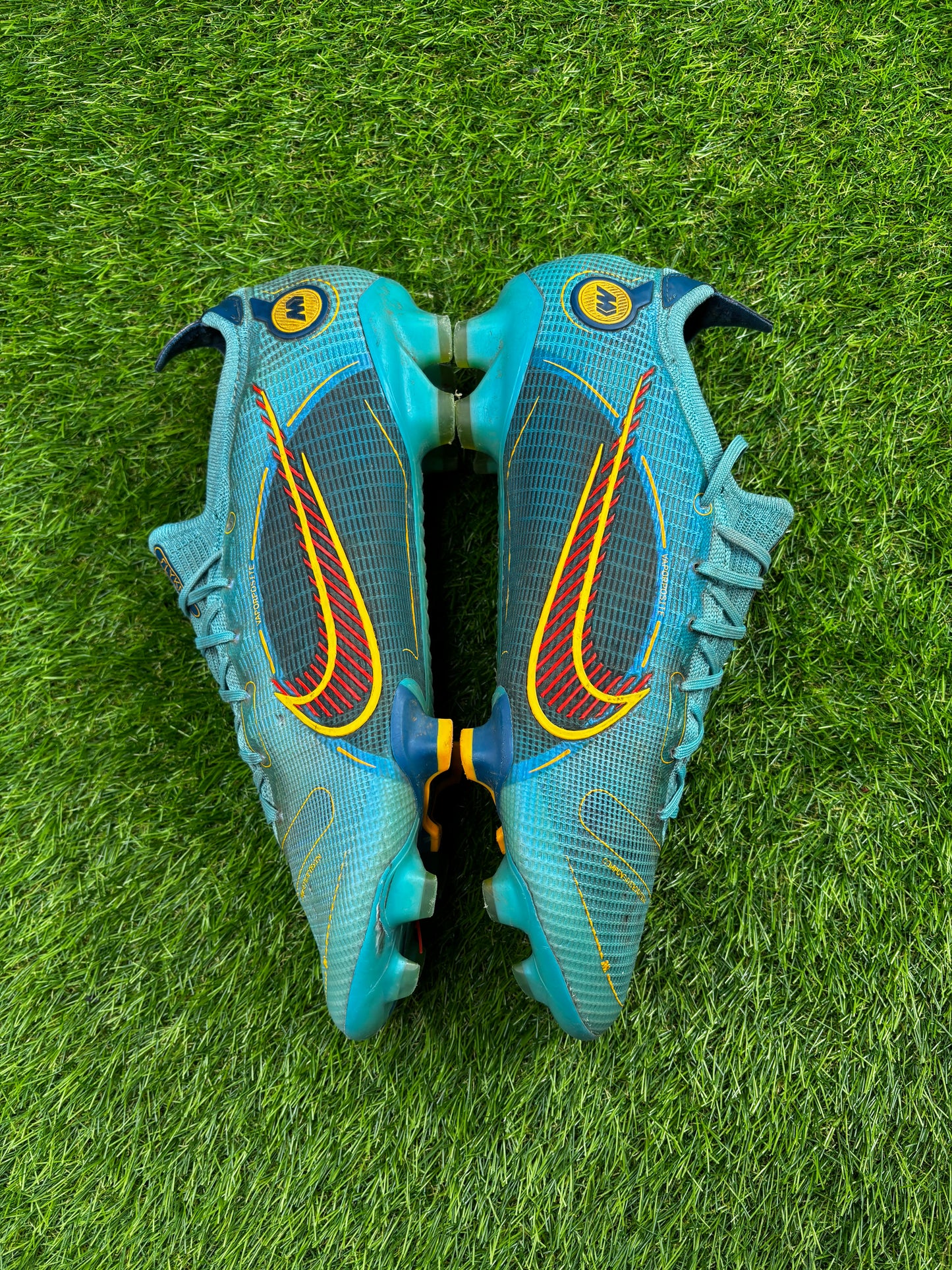 Nike Mercurial Vapor 14 Elite FG - UK 10