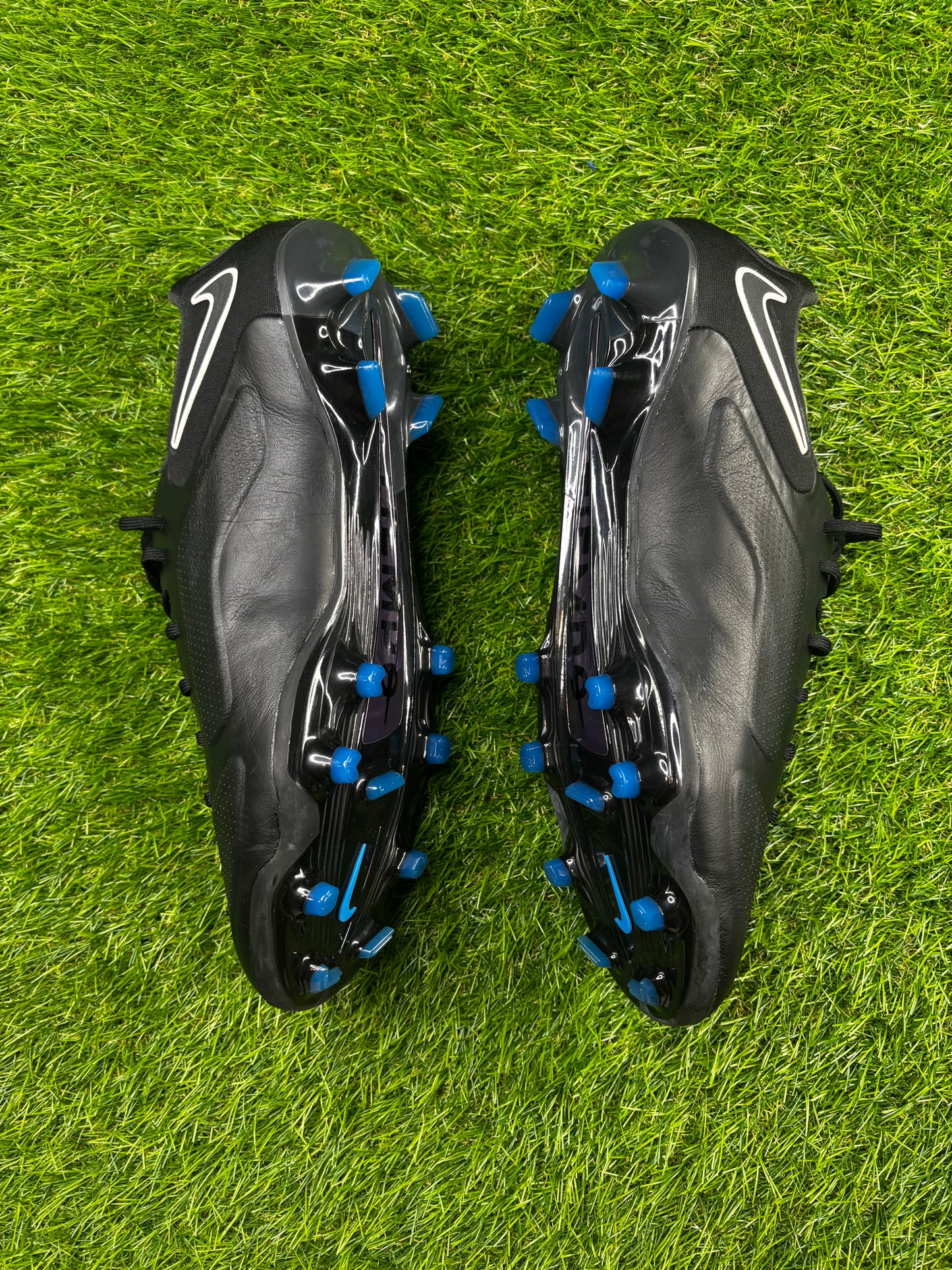 Nike Tiempo Legend 10 Elite - UK 10