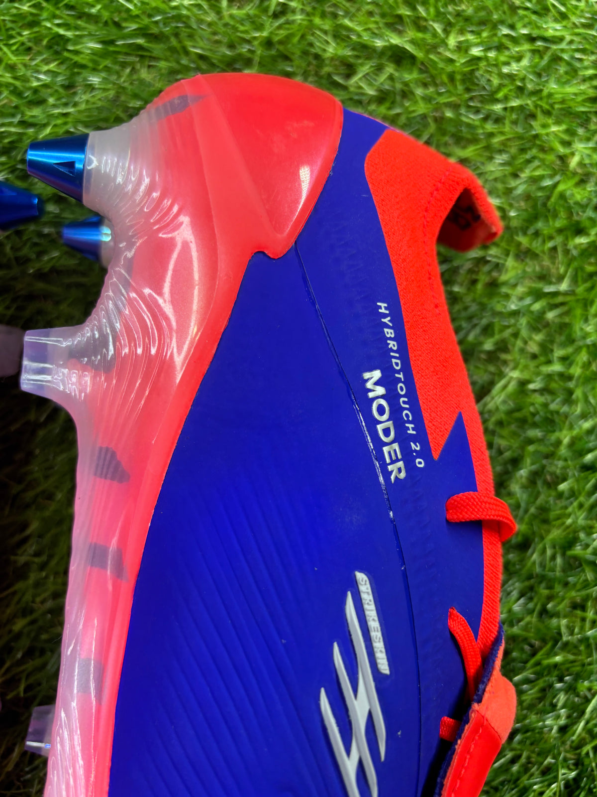 Adidas Predator Elite SG - UK 9.5