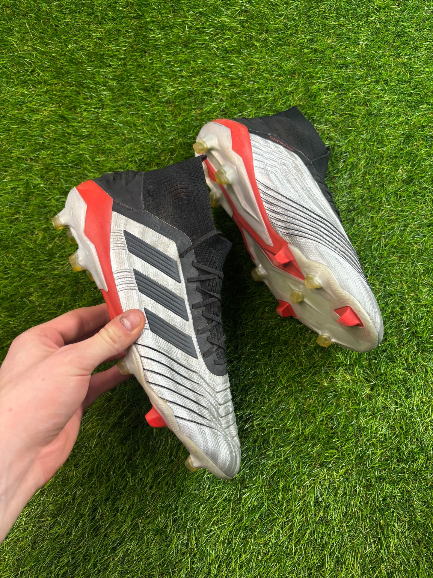 Adidas Predator 19.1 FG- UK 9